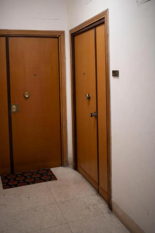 Centro Storico-5Min Vaticano Domus Rome Apartment